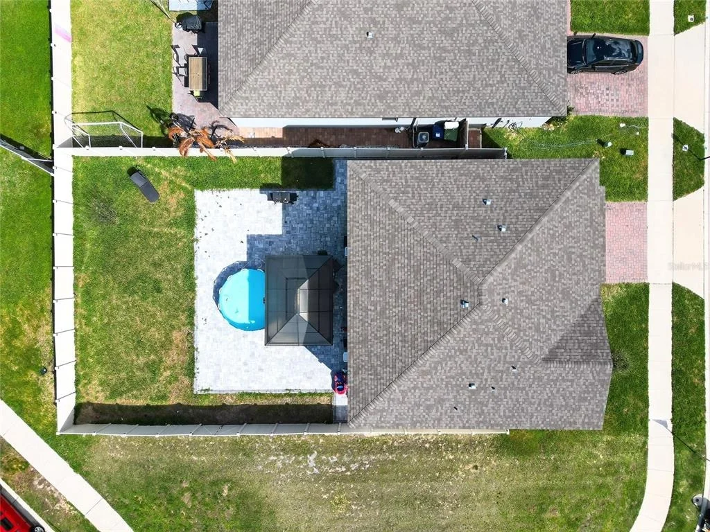 Photo of 953 CAMBRIDGE DRIVE
