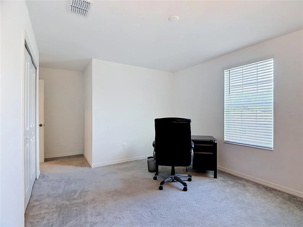 Photo of 1633 RED LOOP