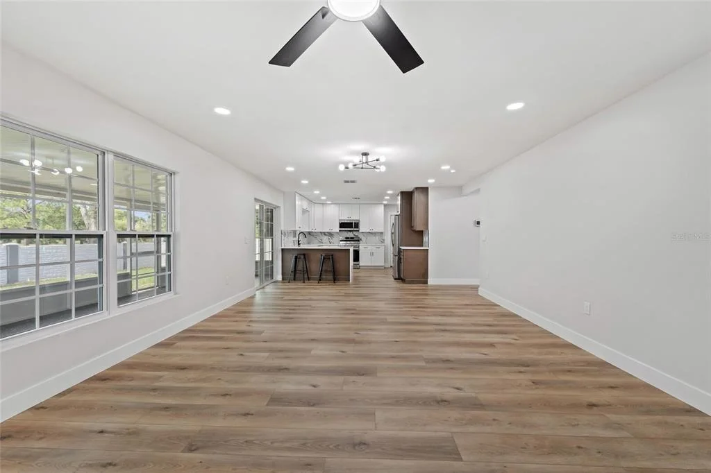 Photo of 2960 WHITE MAGNOLIA LOOP