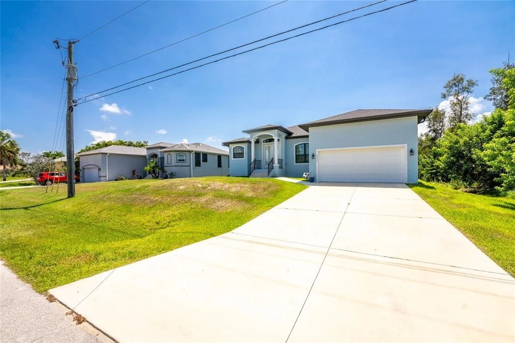 Photo of 3900 PALM DRIVE