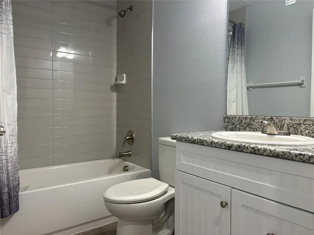 Photo of 2118 EDGEWATER CIRCLE