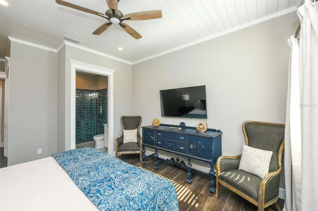 Photo of 340 JACKSON DRIVE