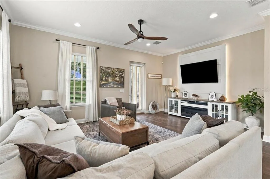 Photo of 198 STARGRASS DRIVE
