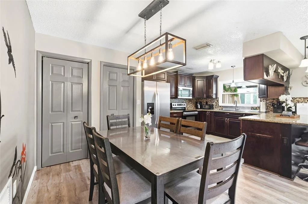 Photo of 2460 BEACON GROVES BOULEVARD