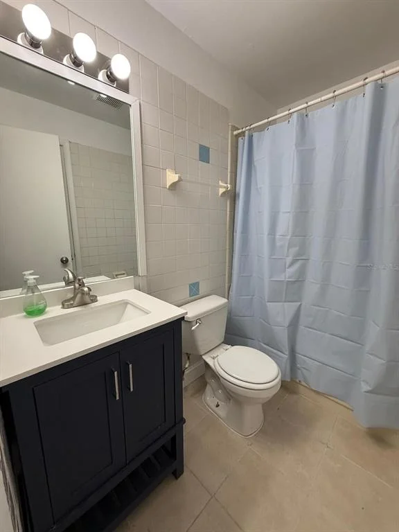 Photo of 641 CONROY STREET