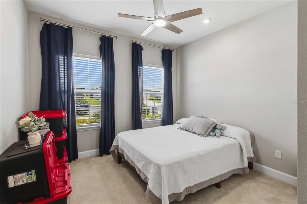 Photo of 10009 DAYBREAK GLEN
