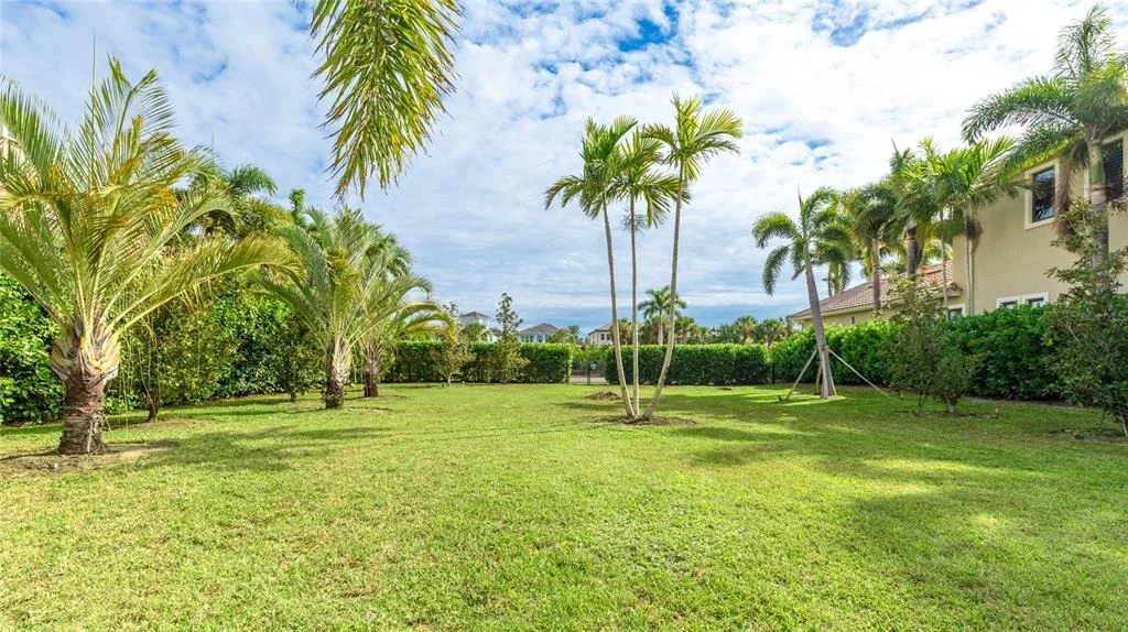 Photo of 4223 HAWK ISLAND DRIVE