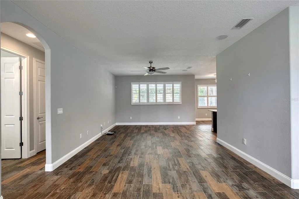 Photo of 56 THORNHILL CHASE CIRCLE
