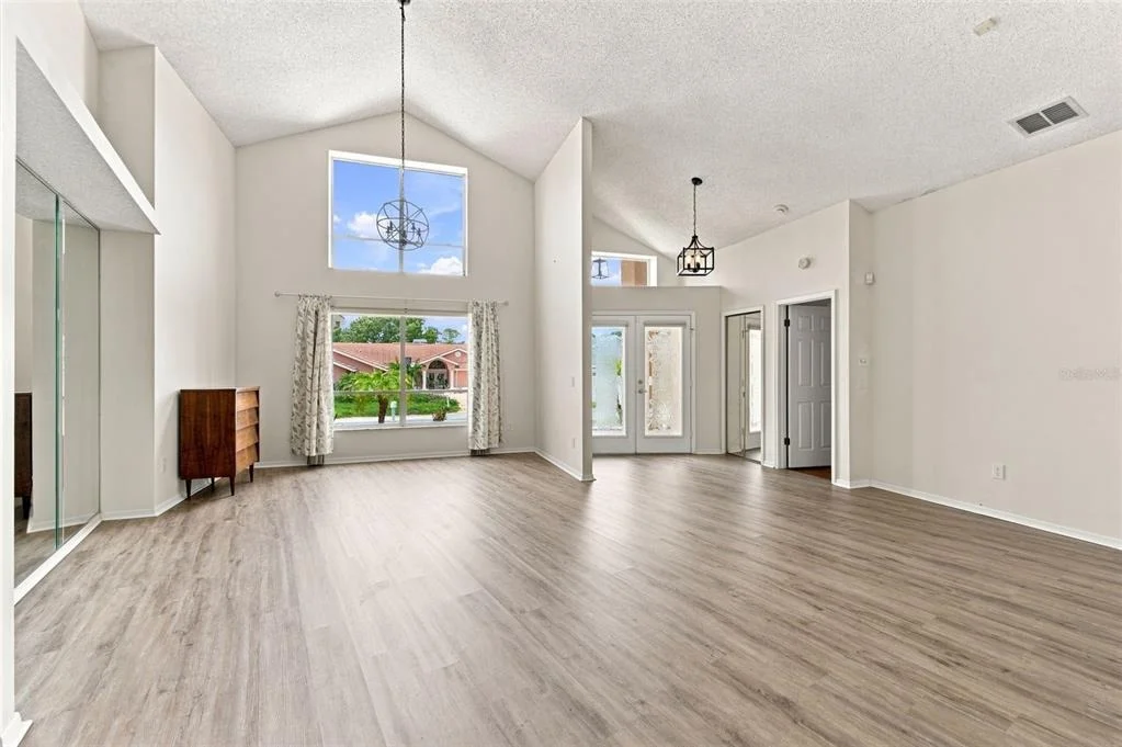 Photo of 13513 WOODSIDE DRIVE