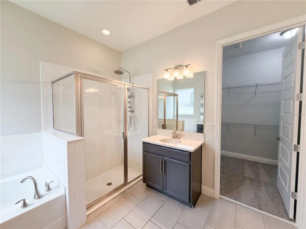 Photo of 432 NOWELL LOOP