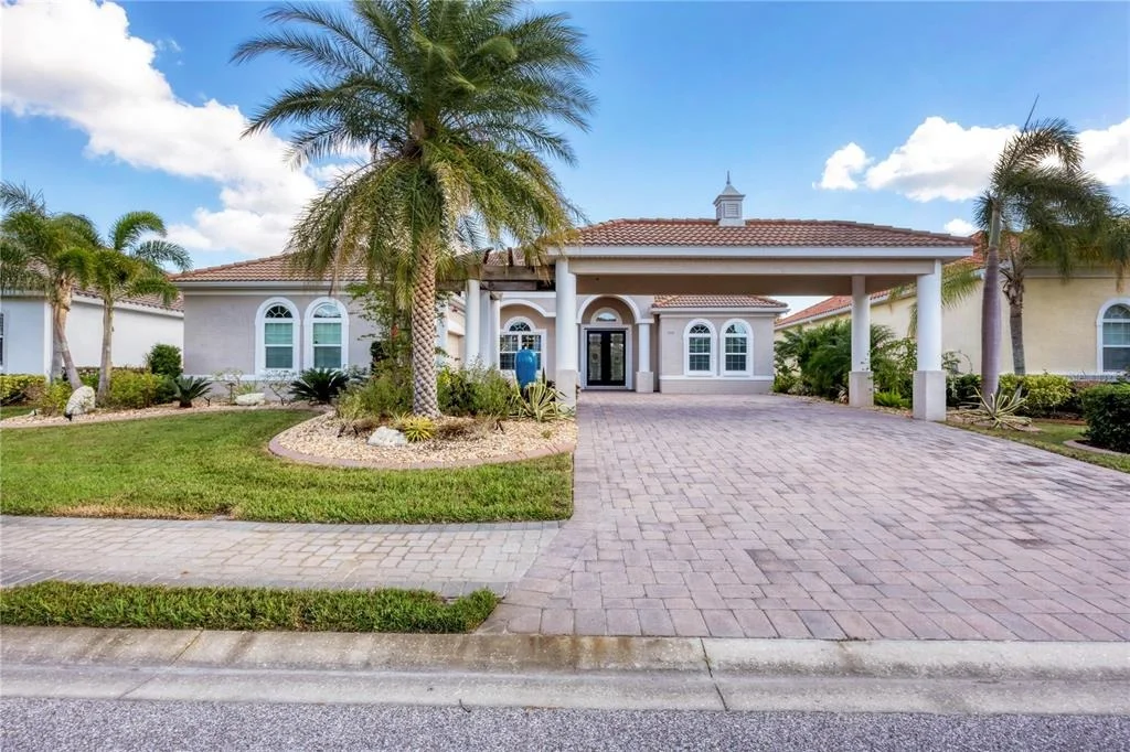 Photo of 575 FORE DRIVE