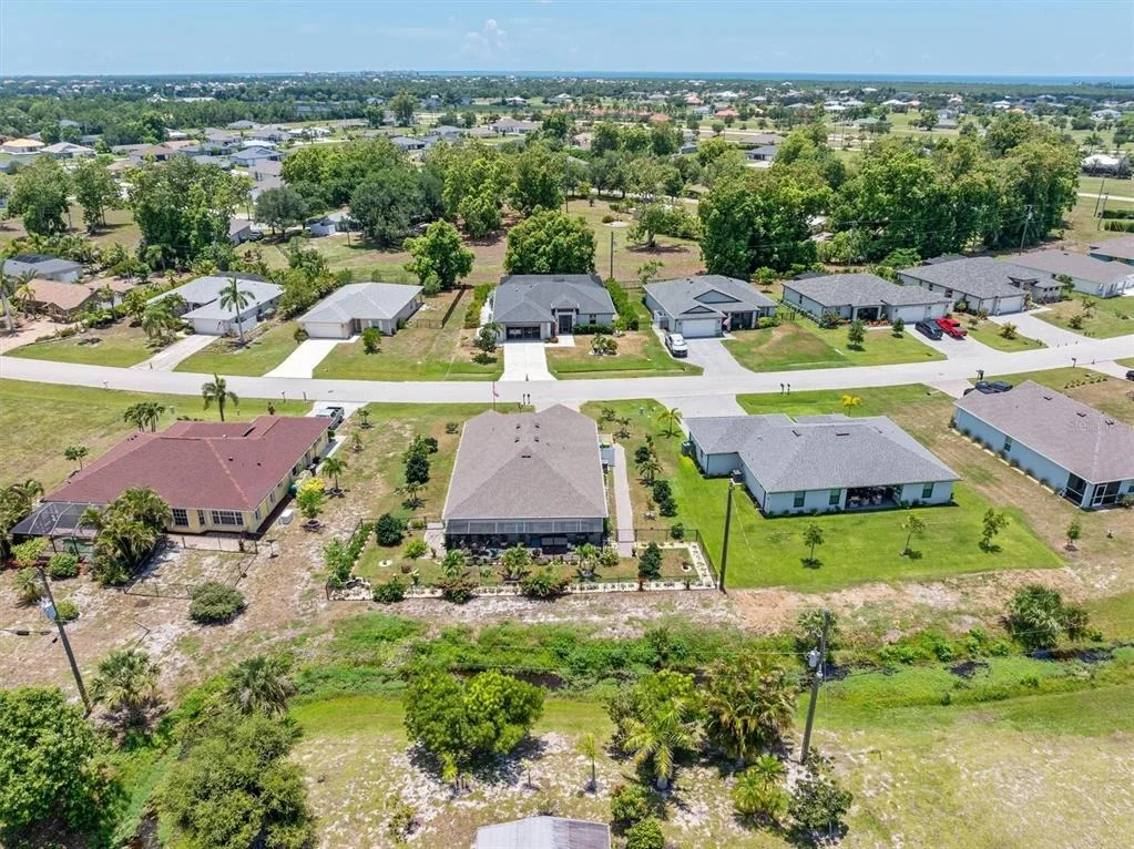 Photo of 25266 ESTRADA CIRCLE