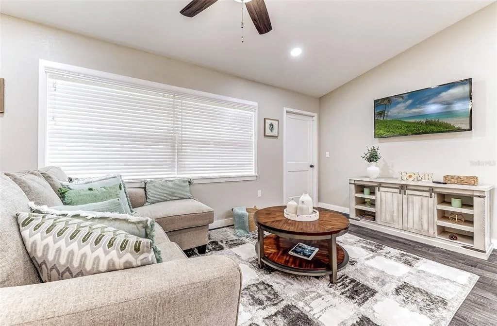 Photo of 220 KITE AVENUE