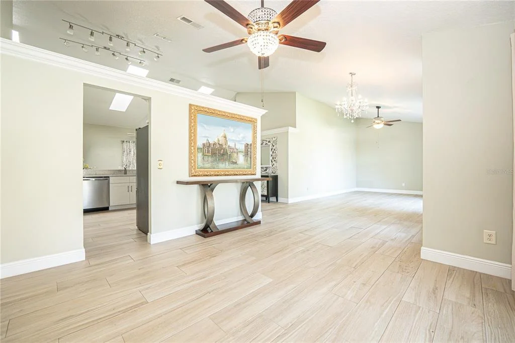 Photo of 12845 FORESTEDGE CIRCLE