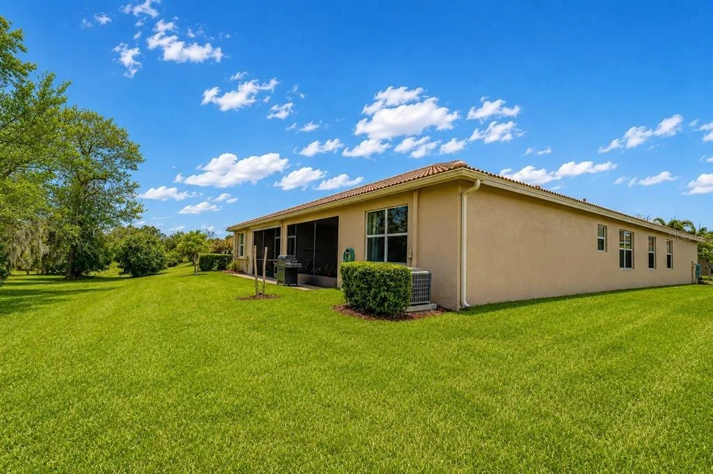 Photo of 16158 AMETHYST KEY DRIVE