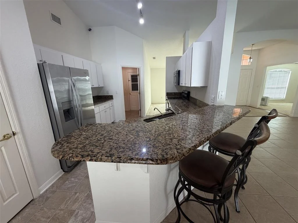 Photo of 7002 SUMMIT CIRCLE