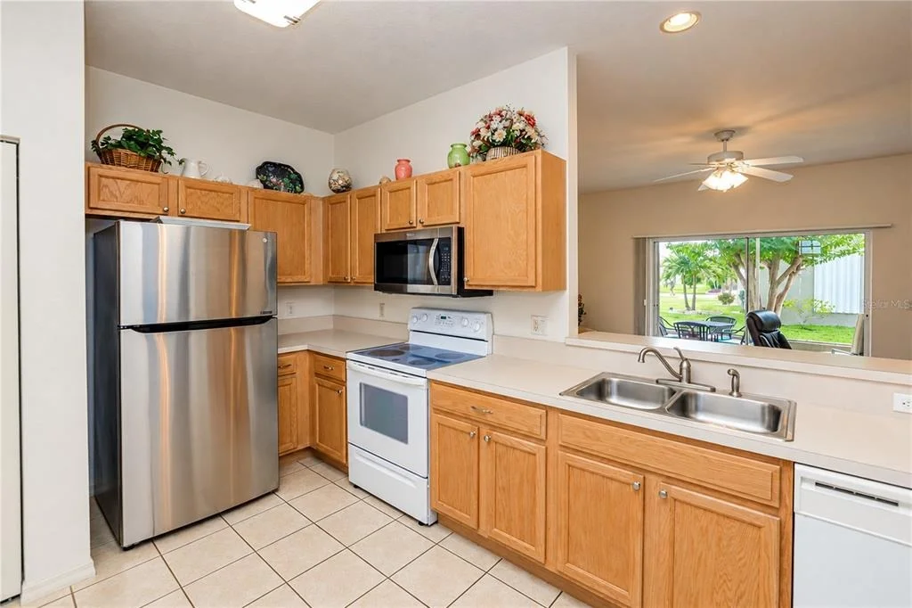 Photo of 24283 BUCKINGHAM WAY