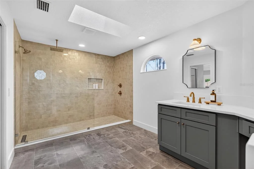Photo of 13 ELLSWORTH DRIVE