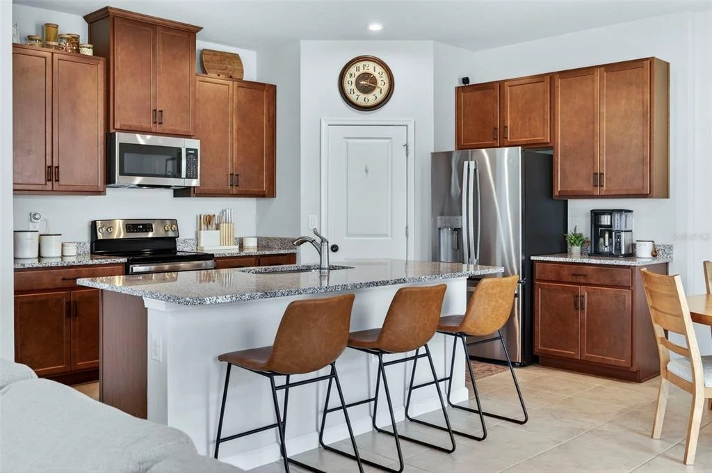 Photo of 381 CRESTWIND DRIVE