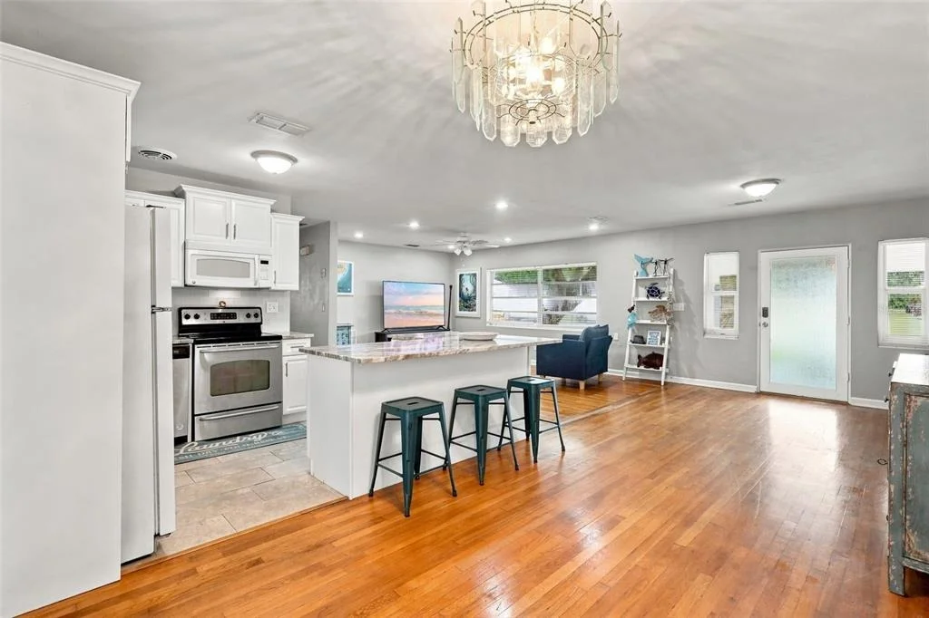 Photo of 65 COMMUNITY DRIVE