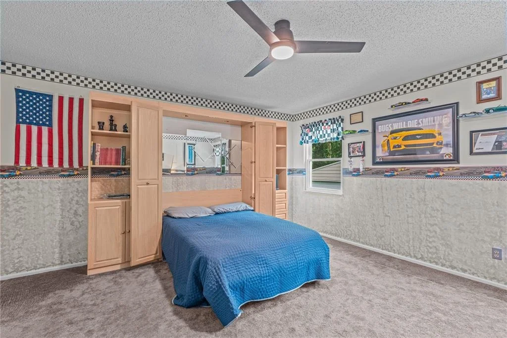 Photo of 460 CHAMPAGNE CIRCLE