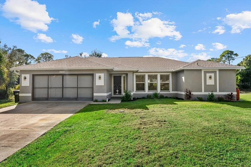 Photo of 4241 CHAMRADE ROAD