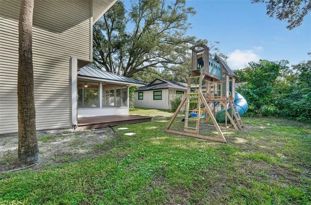 Photo of 6812 ARBOR OAKS DRIVE