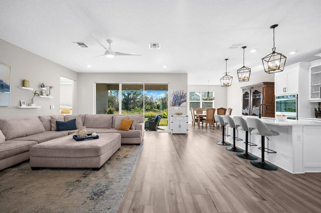 Photo of 13832 GREEN HAMMOCK PLACE