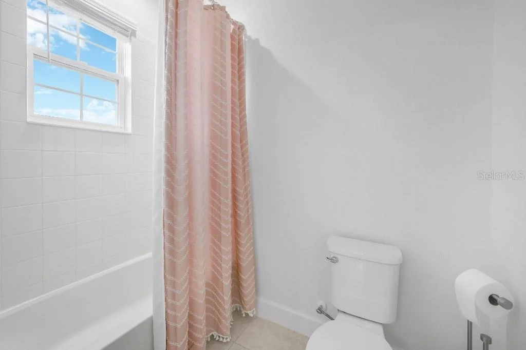 Photo of 6135 VOYAGERS PLACE