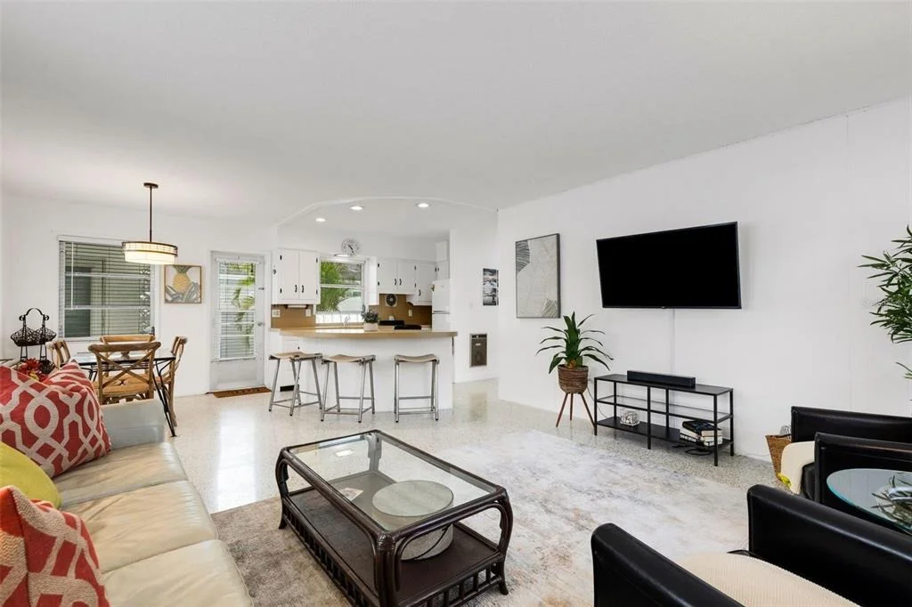 Photo of 531 GRANADA AVENUE