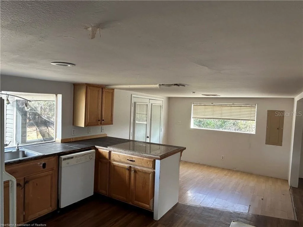 Photo of 9210 COUNTY ROAD 635