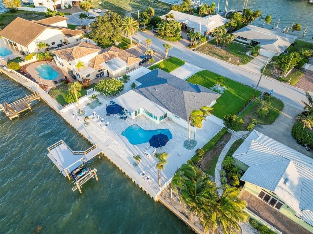 Photo of 227 HOWARD DRIVE