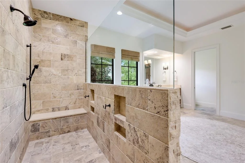 Photo of 8435 LINDRICK LANE