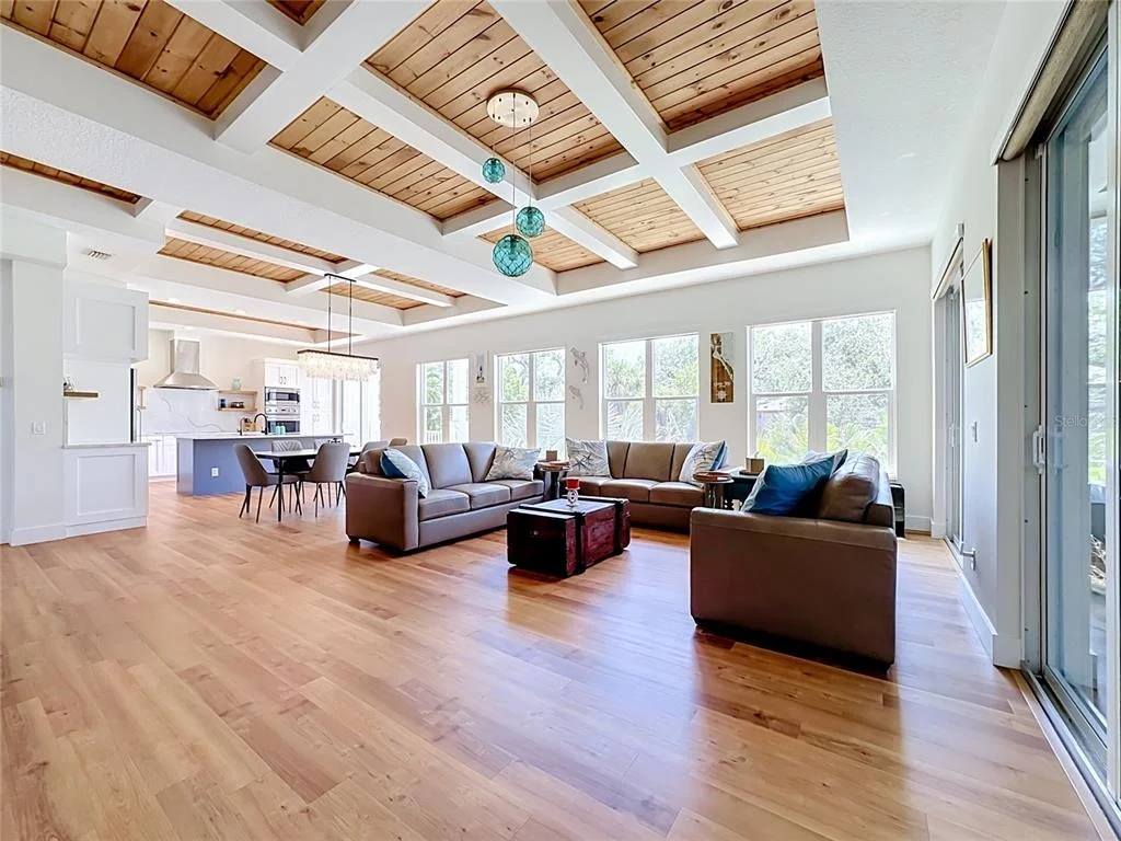 Photo of 6925 BOCHI CIRCLE