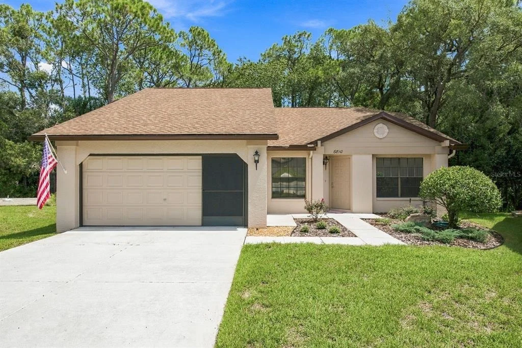 Photo of 6810 PLUMLEAF COURT