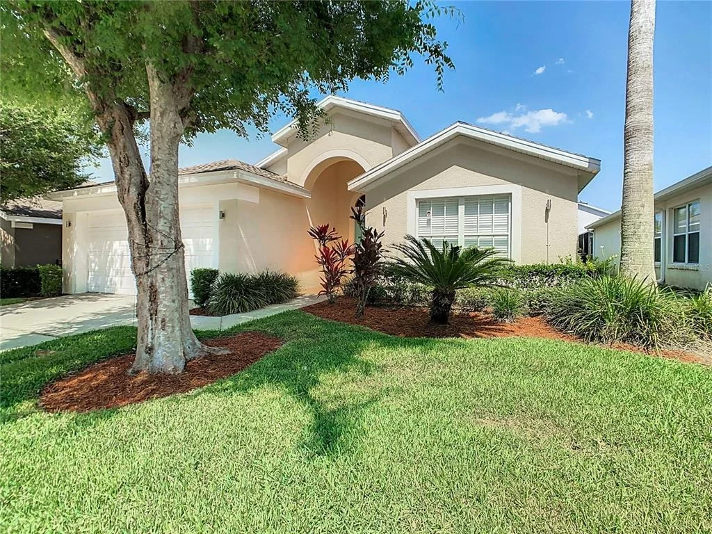 Photo of 114 CASTLEMAIN CIRCLE