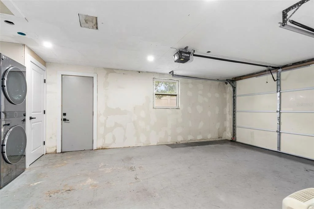 Photo of 4036 SUNRAY DRIVE