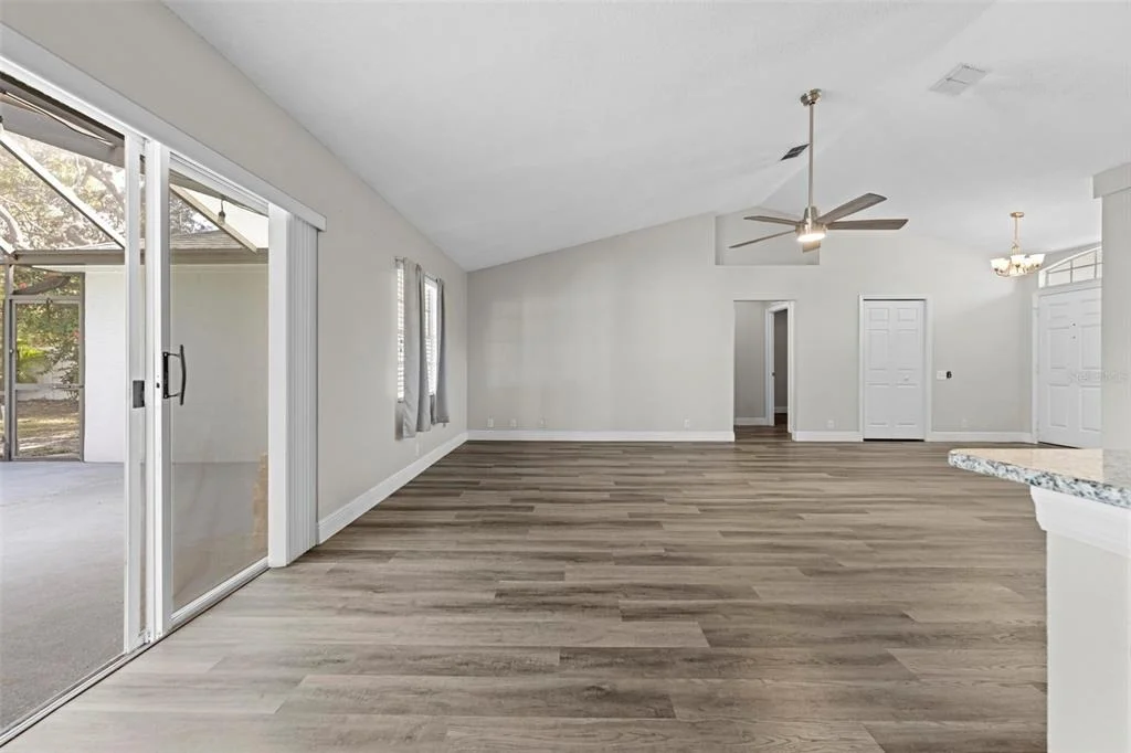Photo of 8155 GIFFEN LANE