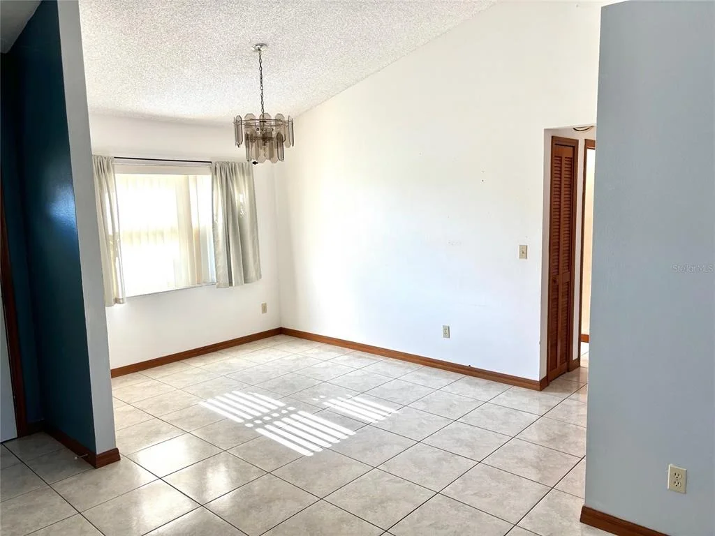 Photo of 1406 CORONET DRIVE