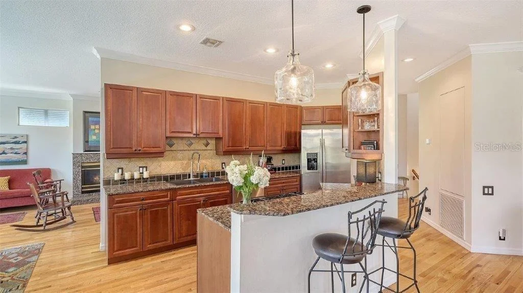 Photo of 4922 COMMONWEALTH DRIVE