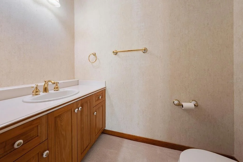 Photo of 220 HARBOR VIEW LANE