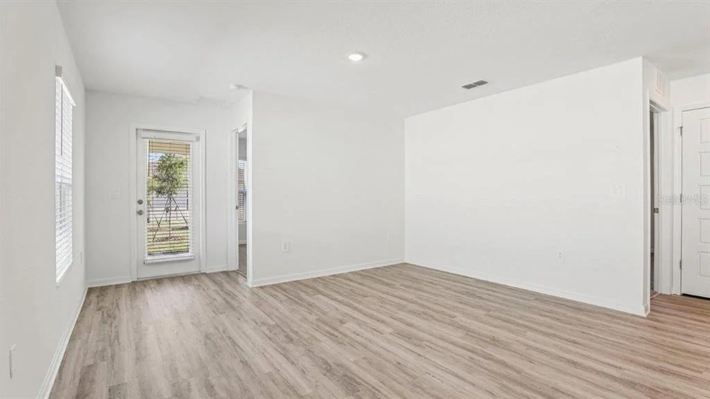 Photo of 5580 TAVERNA LOOP