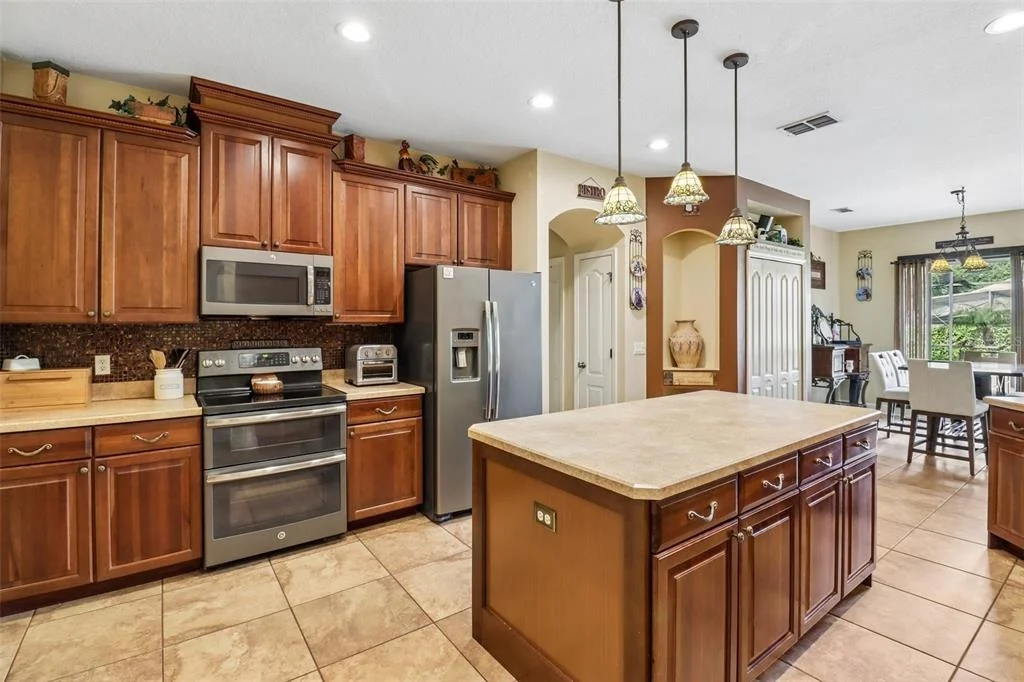 Photo of 2947 CEDAR CREST DRIVE
