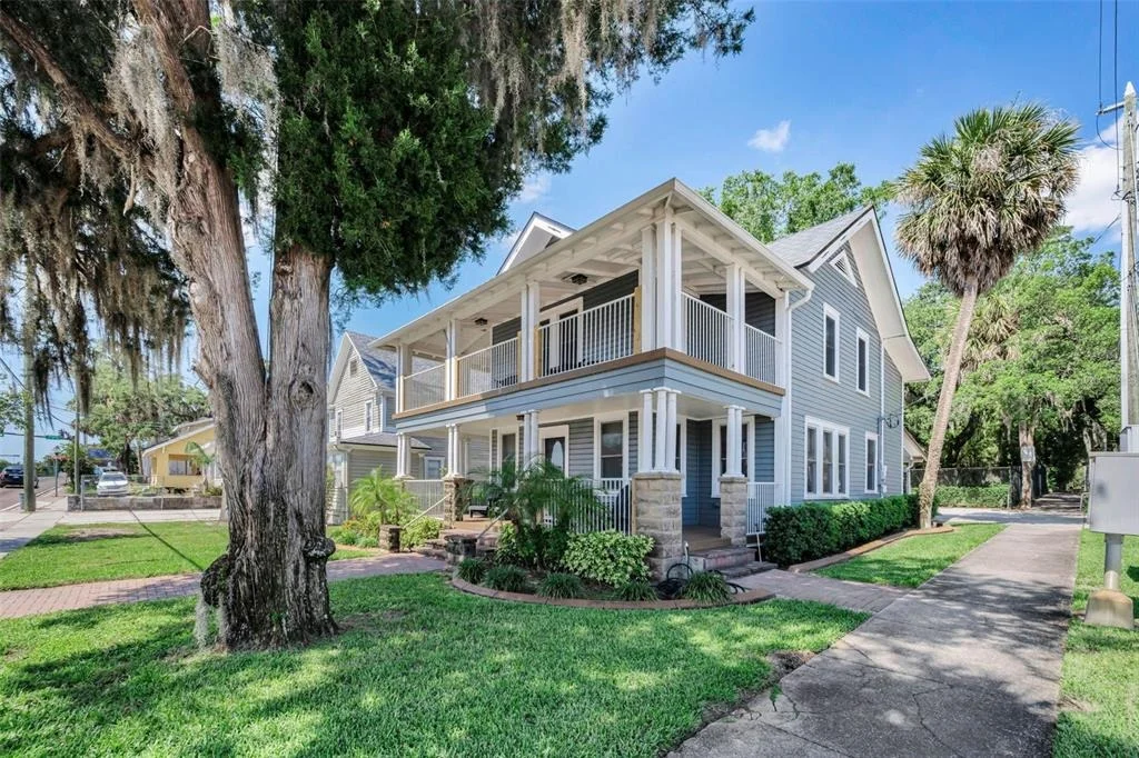 Photo of 133 N PINELLAS AVENUE
