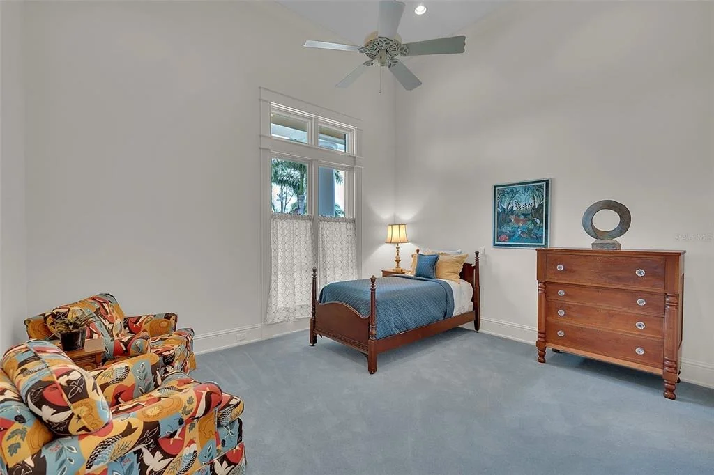 Photo of 8132 SANDERLING ROAD