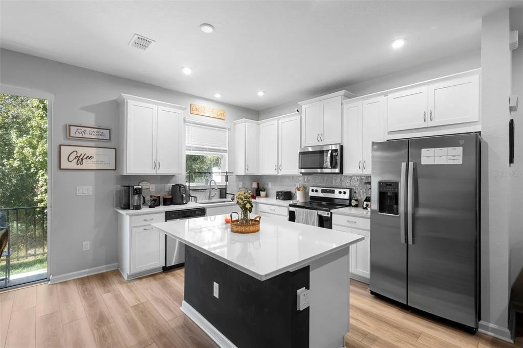 Photo of 866 SPRING PALMS LOOP