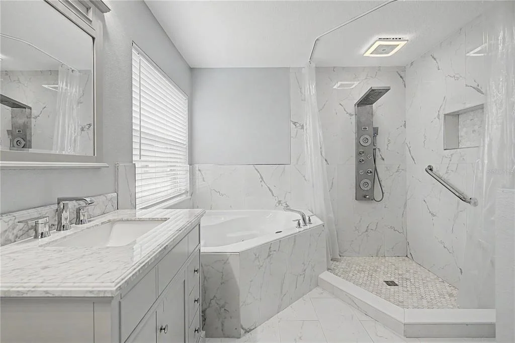 Photo of 212 ARBOR WOODS CIRCLE