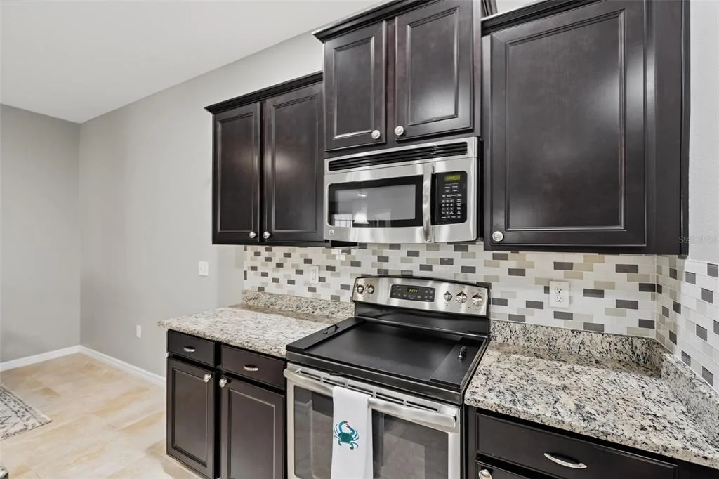Photo of 33067 WINDELSTRAW DRIVE