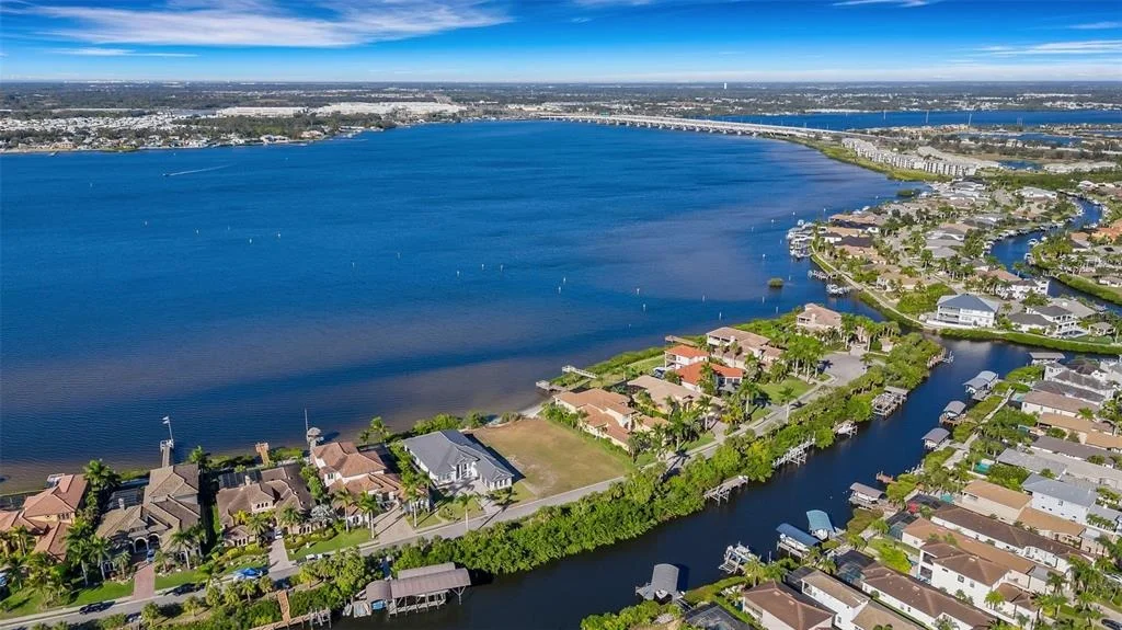 Photo of 4111 HAWK ISLAND DRIVE