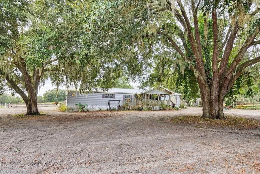 Photo of 650 NE 170TH AVENUE